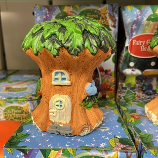 Fairy garden small tree house