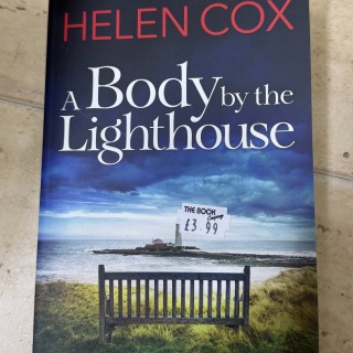 Helen Cox - A Body by the Lighthouse