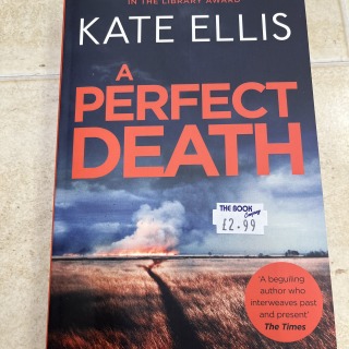 Kate Ellis - A Perfect Death