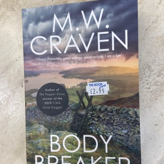 M.W.Craven - Body Breaker