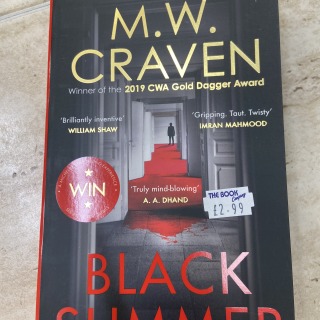 M.W.Craven - Black Summer