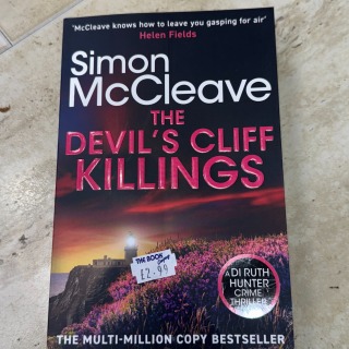 Simon McCleave - The Devil's Cliff Killings